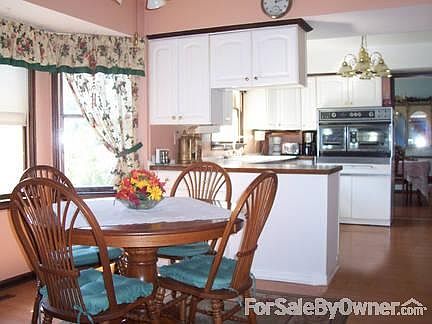 4th image of 2351 Norcrest Dr