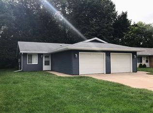 120 Shoshone Dr, East Peoria, IL 61611
