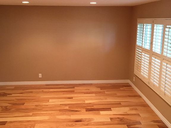 3rd image of 1625 Dalmatia Dr
