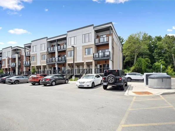 25 Isherwood Ave #C34, Cambridge, ON N1R 0E2