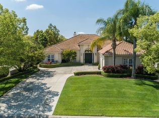 2591 W Lake Van Ness Cir, Fresno, CA 93711