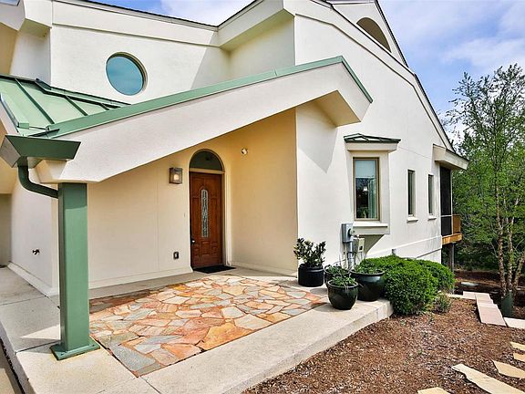 5th image of 1514 Sommet Pl