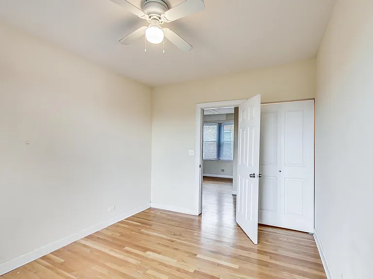 1904 W Farwell Ave #2 — Photo 8