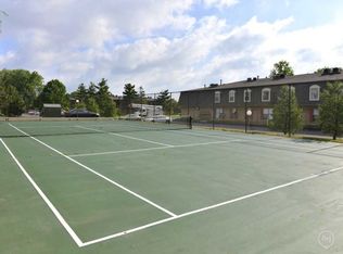 5039 Dierker Rd APT B1, Columbus, OH 43220