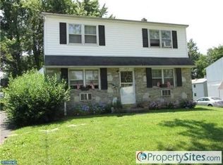230 S Pennsylvania Ave, North Wales, PA 19454