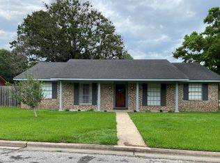 4217 Noralee St, Bay City, TX 77414