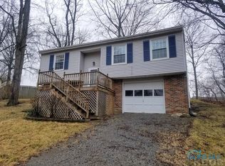 949 Winding Hollow Ln, Upper Sandusky, OH 43351