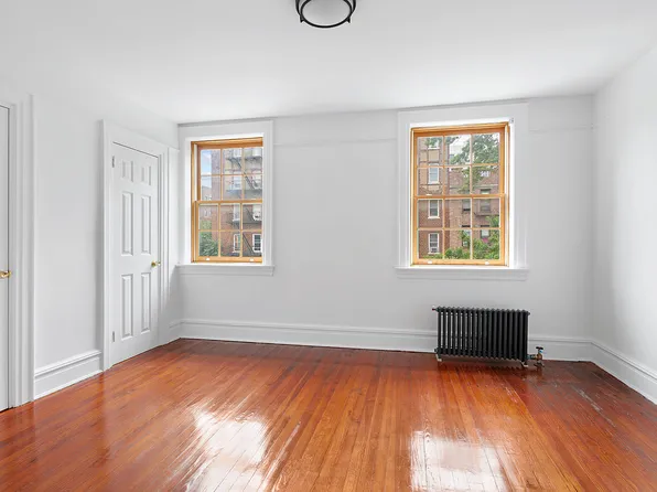 165 Fenimore Street image 9 of 12