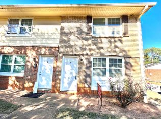 100 Chalfont Dr APT F, Athens, GA 30606