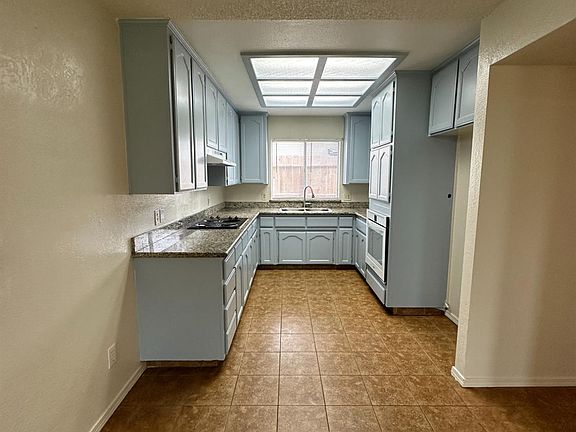 5th image of 2352 N Katy Ave