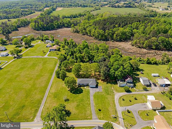 2nd image of 7615 Mill Creek Rd