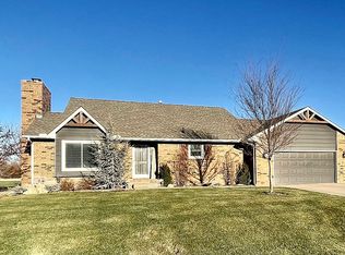 6122 N Edwards St, Wichita, KS 67204