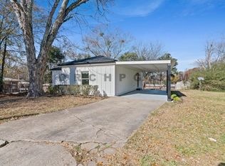 6929 W Strickland St, Douglasville, GA 30134