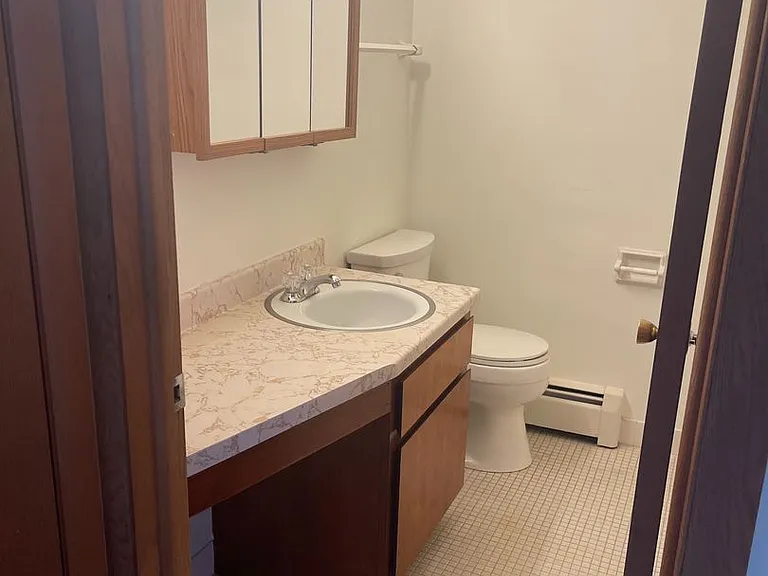 Delwan Apartments — Photo 17