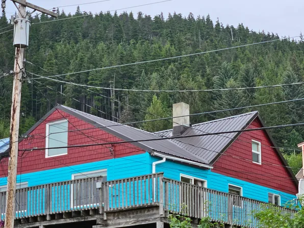 171 2nd St, Hoonah, AK 99829