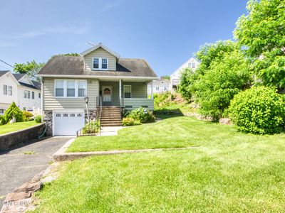63 Ivy St, Greenwich, CT, 06830