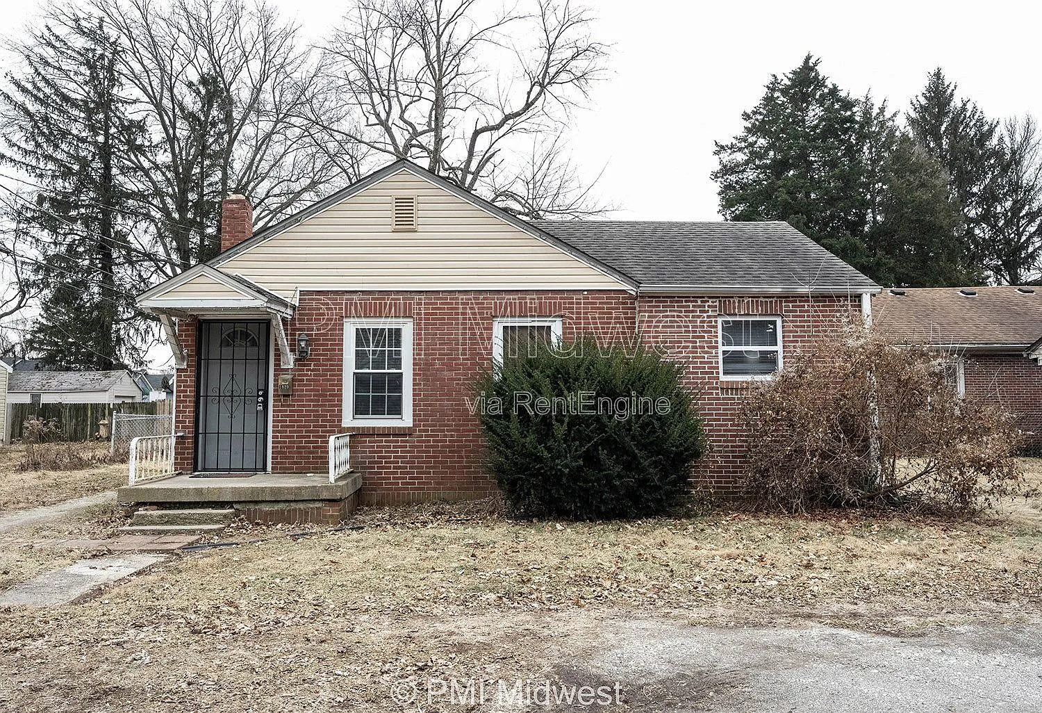 1829 E 49th St photo 1