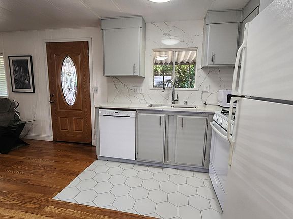 4th image of 417 Westacre Rd Space 45