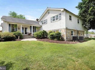 1105 Redbud Rd, Winchester, VA 22603