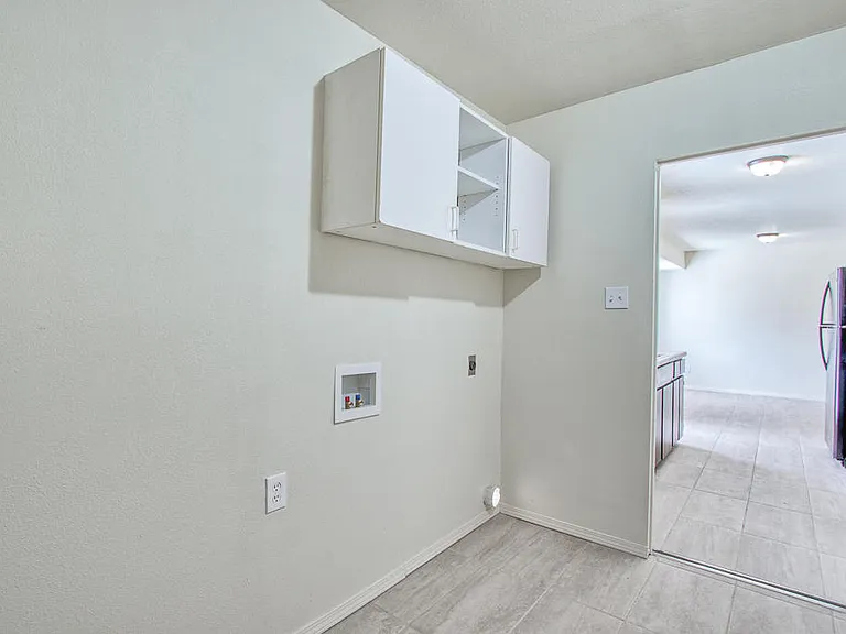 10720 McAllen Pl — Photo 23