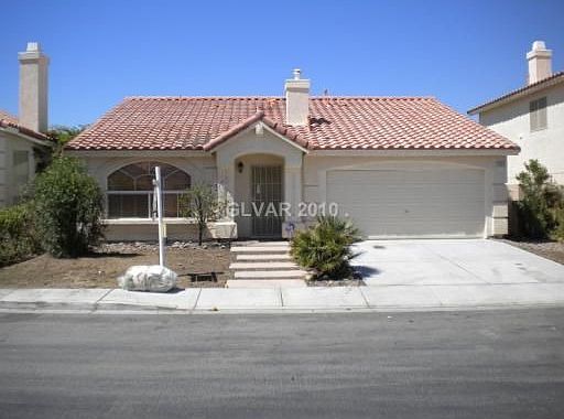 2nd image of 1528 Echo Falls Ave