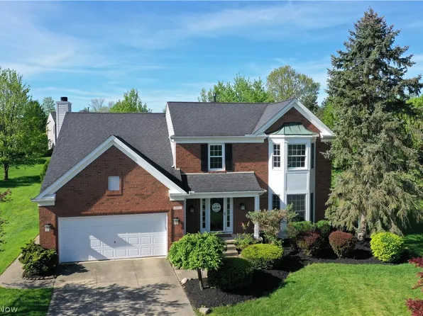 3138 Merino Ln, Twinsburg, OH 44087