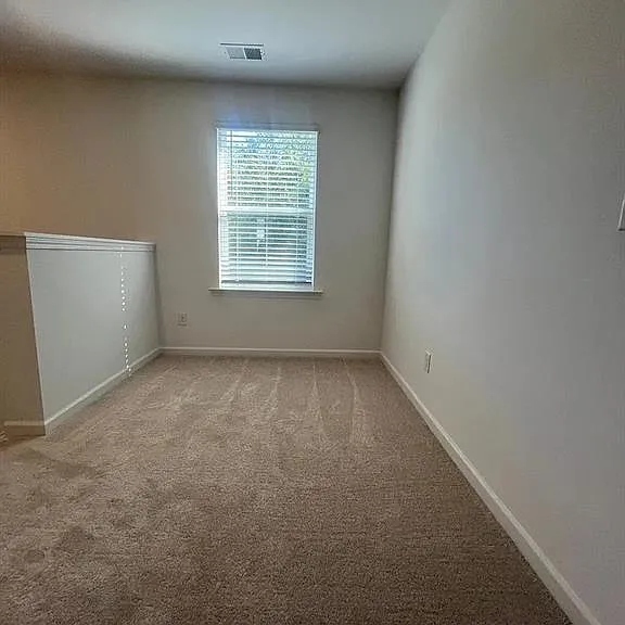 705 Evergreen Rd — Photo 13