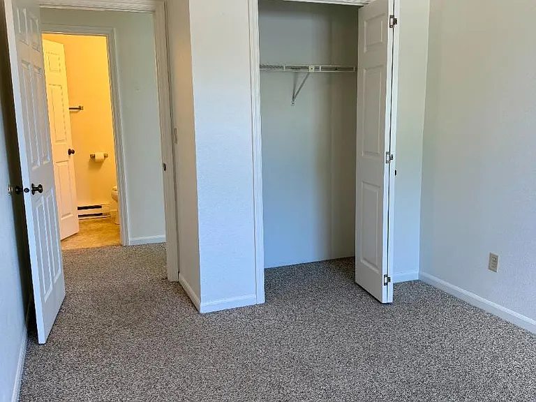 Unit Photo