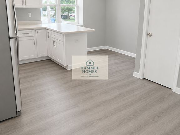 3rd image of 119 E Worden Ave #3