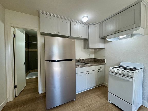 3rd image of 8863 San Bernardino Rd APT 5