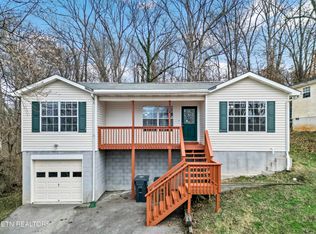 2218 Piedmont St, Knoxville, TN 37921