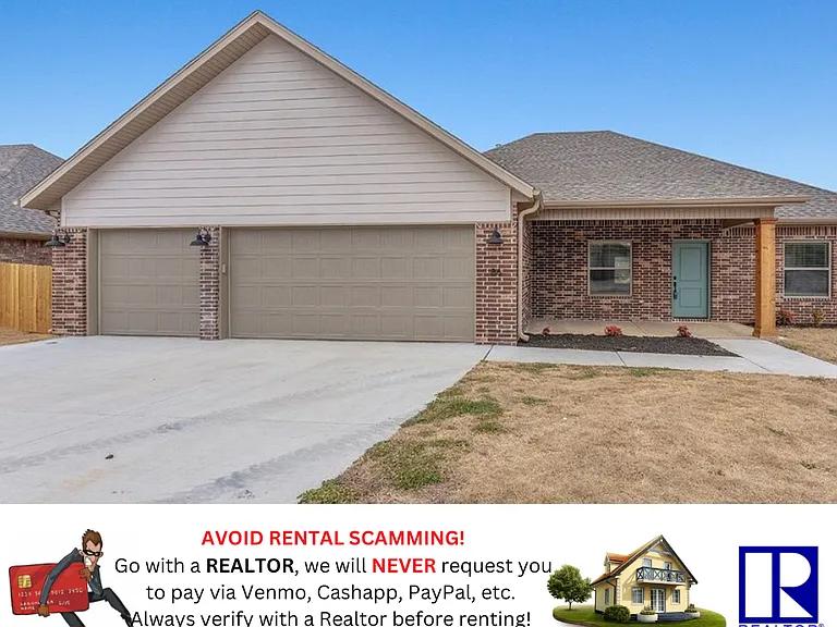 86 N Banner Ave — Photo 1