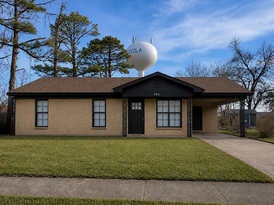 905 N Garden Dr