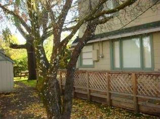 860 Park Ave NE, Salem, OR 97301
