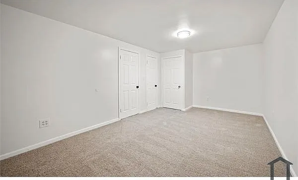 648 Glynock Pl — Photo 10