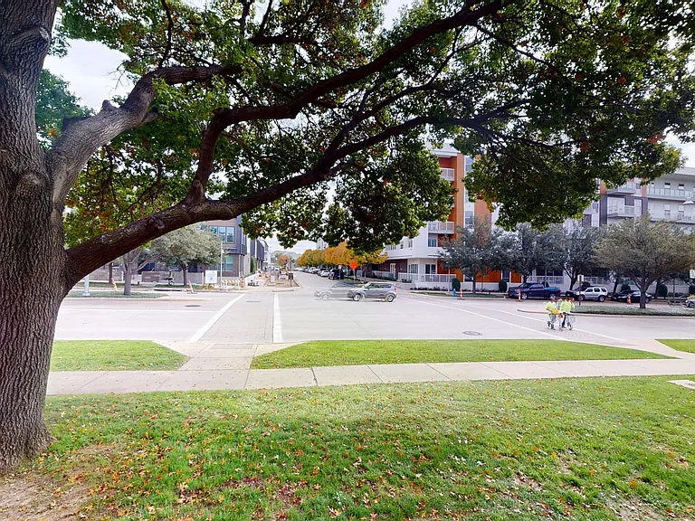 Addison Apartments at the Park — Photo 140