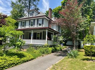 71 Hillside Ave, Tenafly, NJ 07670