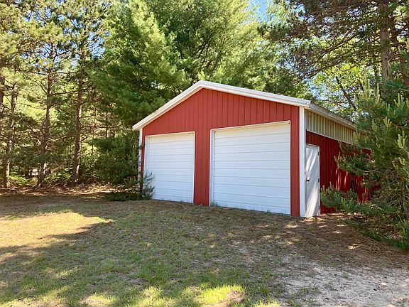 4th image of 2648 N Lakeshore Dr