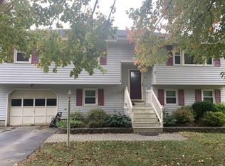 21 Alison Way, Tewksbury, MA 01876