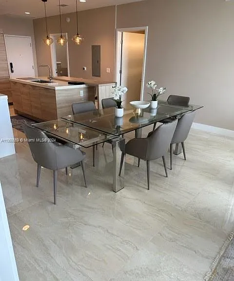 16385 Biscayne Blvd #7 — Photo 22