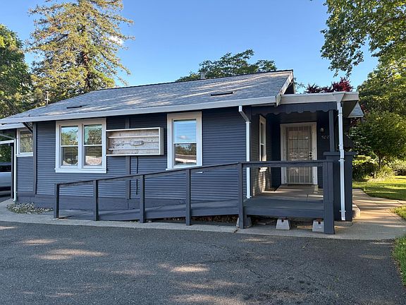 4th image of 508 Douglas Blvd