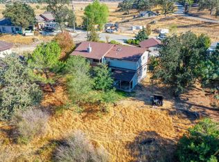 23961 Breech Ct, Tehachapi, CA 93561