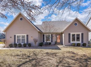 14626 S Kaw Dr, Olathe, KS 66062