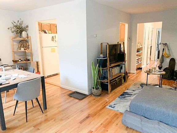 3rd image of 77 Herbert St Floor 2
