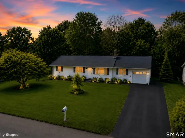 36 Norman Road, Hamden, CT 06514