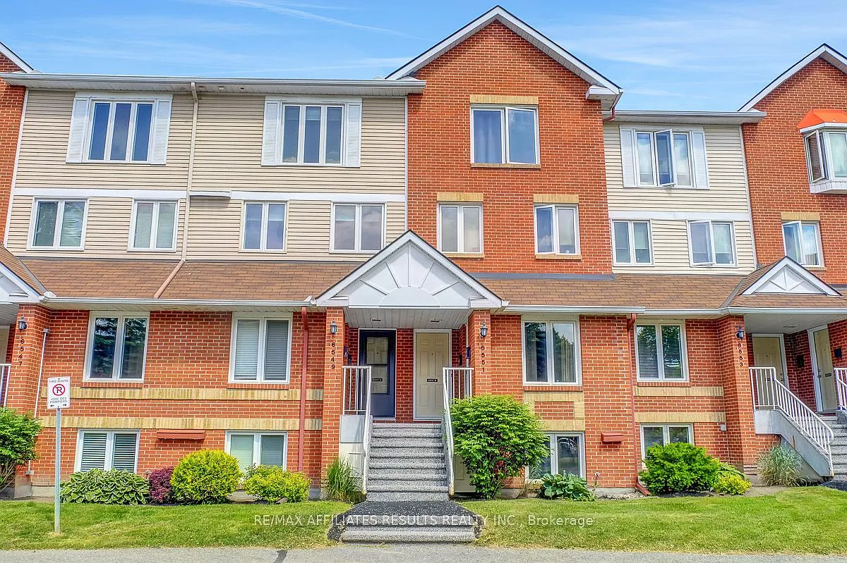 2 bed, $2,100 — Photo 1