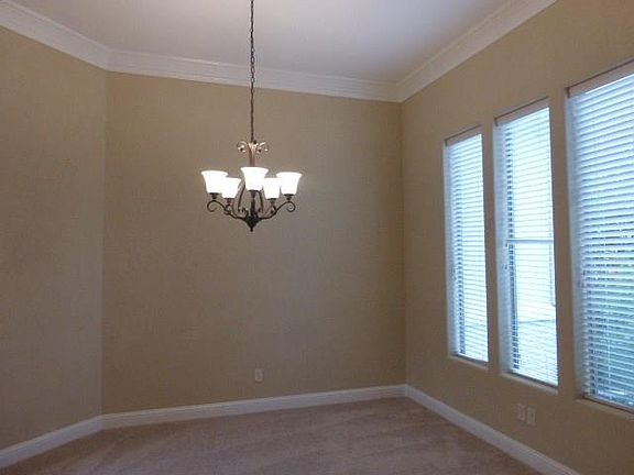 5th image of 418 Golden Pond Dr