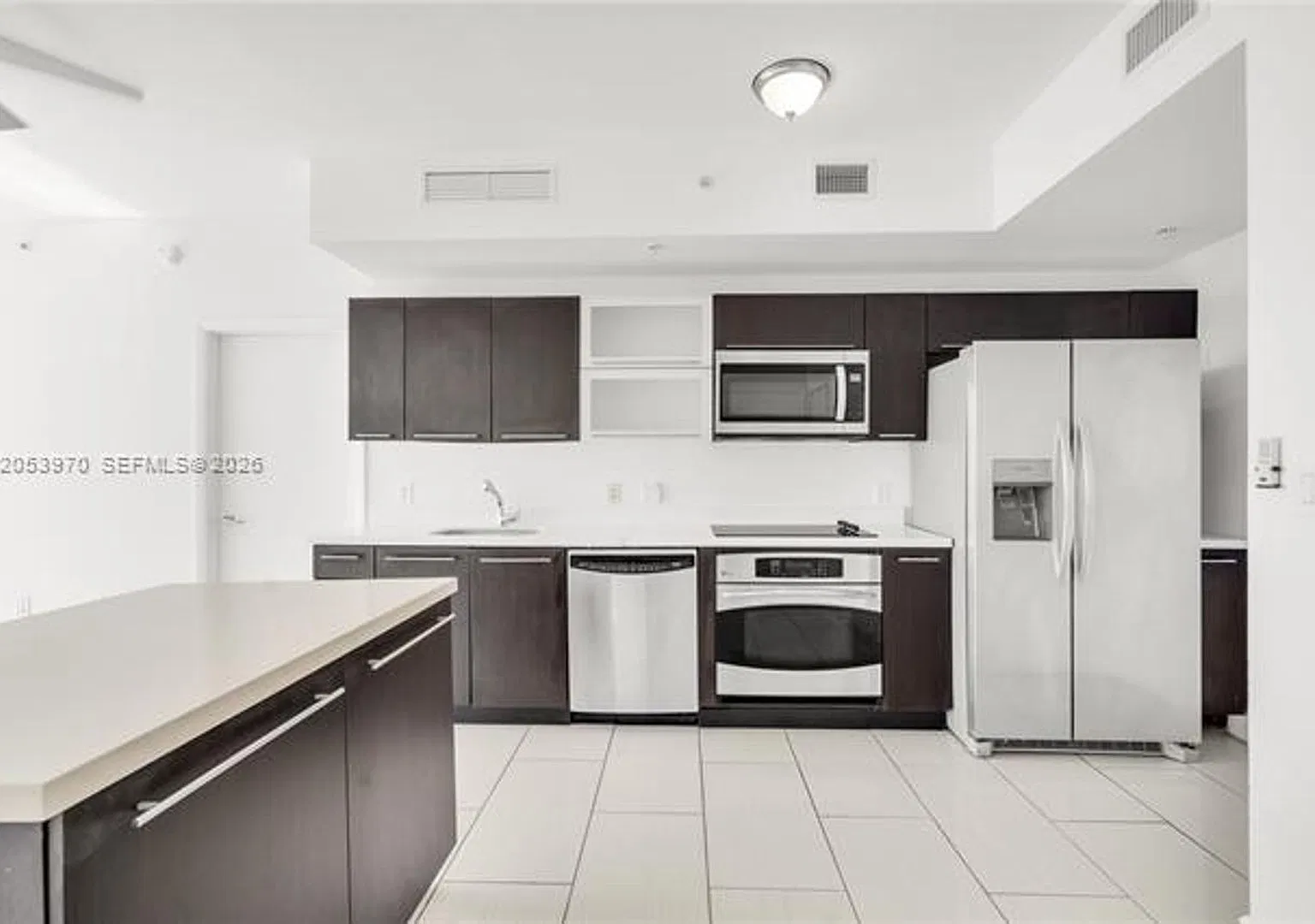 90 SW 3rd St cu-4403, Miami, FL 33130 — Photo 1