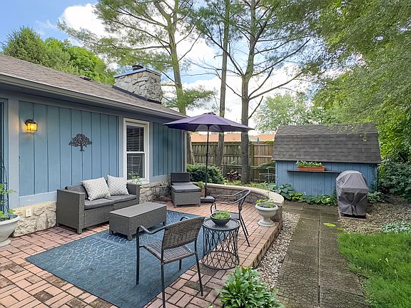 5th image of 711 Erber Ct