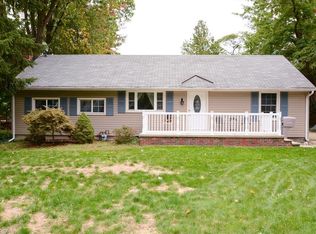 6125 Emery Cir, Mentor, OH 44060